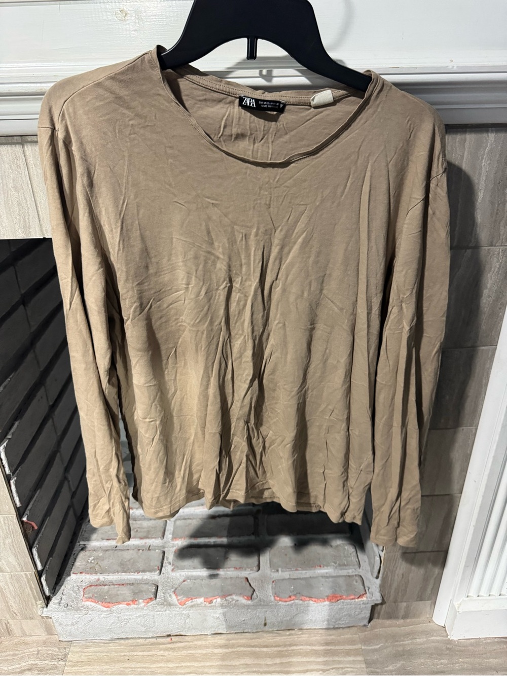 Zara Beige Long-Sleeve Crewneck Top
